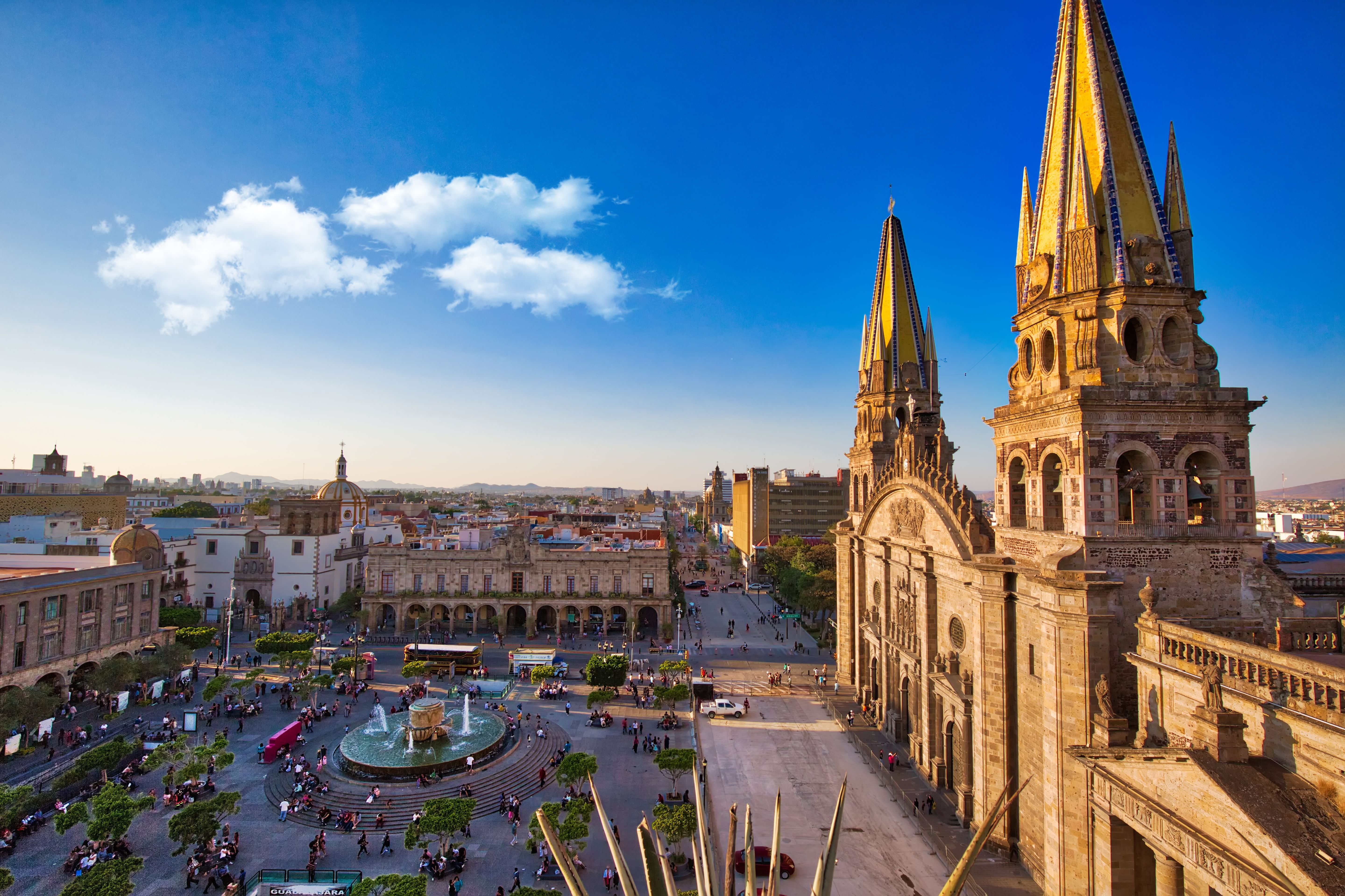 Instalación de celdas solares en Guadalajara, México - Energía solar fotovoltaica